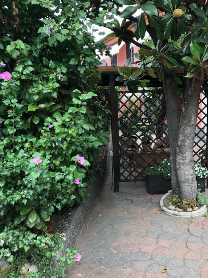 Апартаменти La Porta Nel Giardino Асті Екстер'єр фото